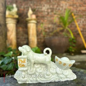Chó đá phát tài kéo thỏi vàng