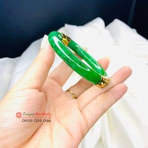 Vòng kiềng nguyên khối bọc vàng