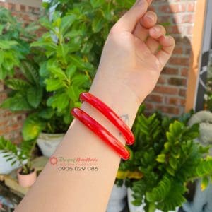 Vòng ngọc cẩm thạch huyết