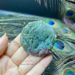 Mặt dây chuyền rồng cuộn