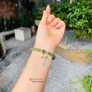 Vòng tay ngọc hòa điền