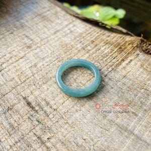 Nhẫn đá lam ngọc