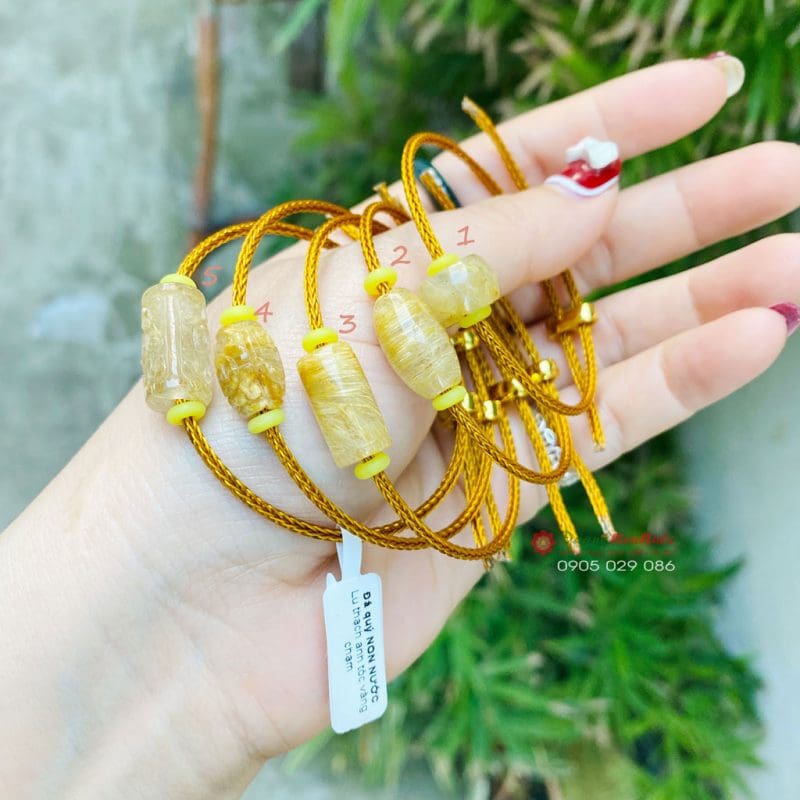 8 loại đá thạch anh phổ biến và ý nghĩa 16 Vòng tay lu thống tóc vàng