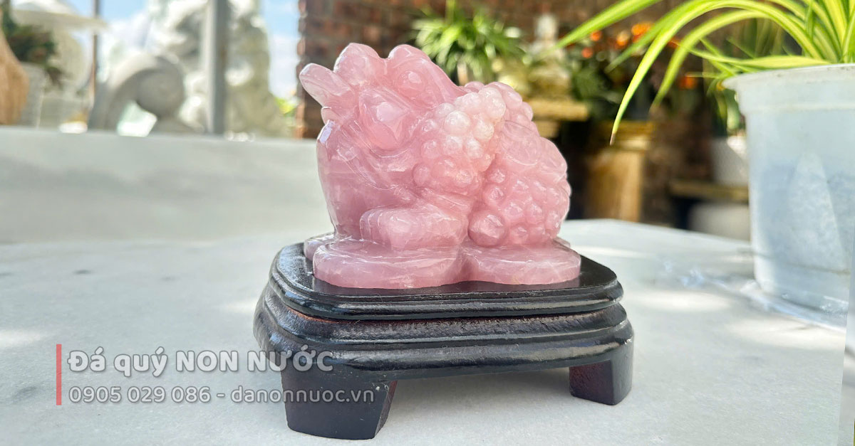 Thiềm thừ đá thạch anh