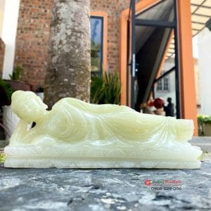 Tượng Phật thích ca nhập niết bàn