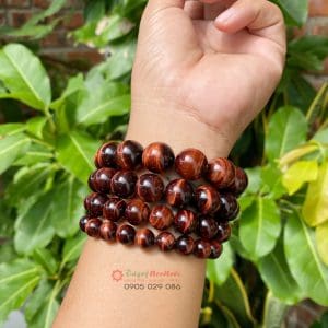 Vòng tay đá mắt hổ đỏ