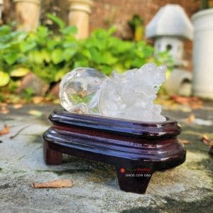 Tượng tỳ hưu thạch anh