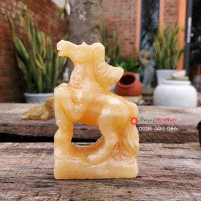 Tượng ngựa dành cho tuổi Ngọ