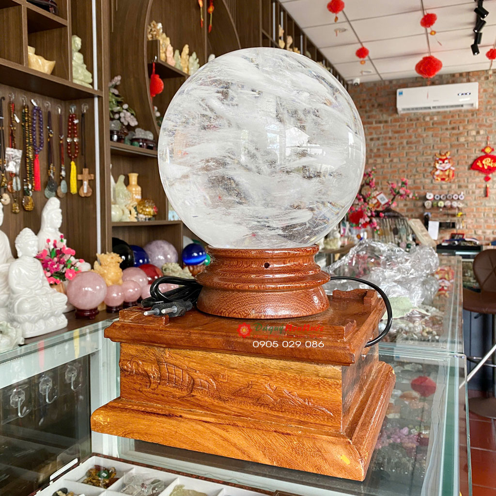 Quả cầu phong thuỷ đế xoay