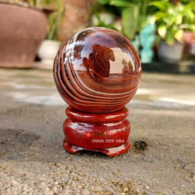 Quả cầu đá mã não vân