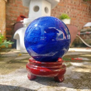 Quả cầu đá thủy tinh núi lửa