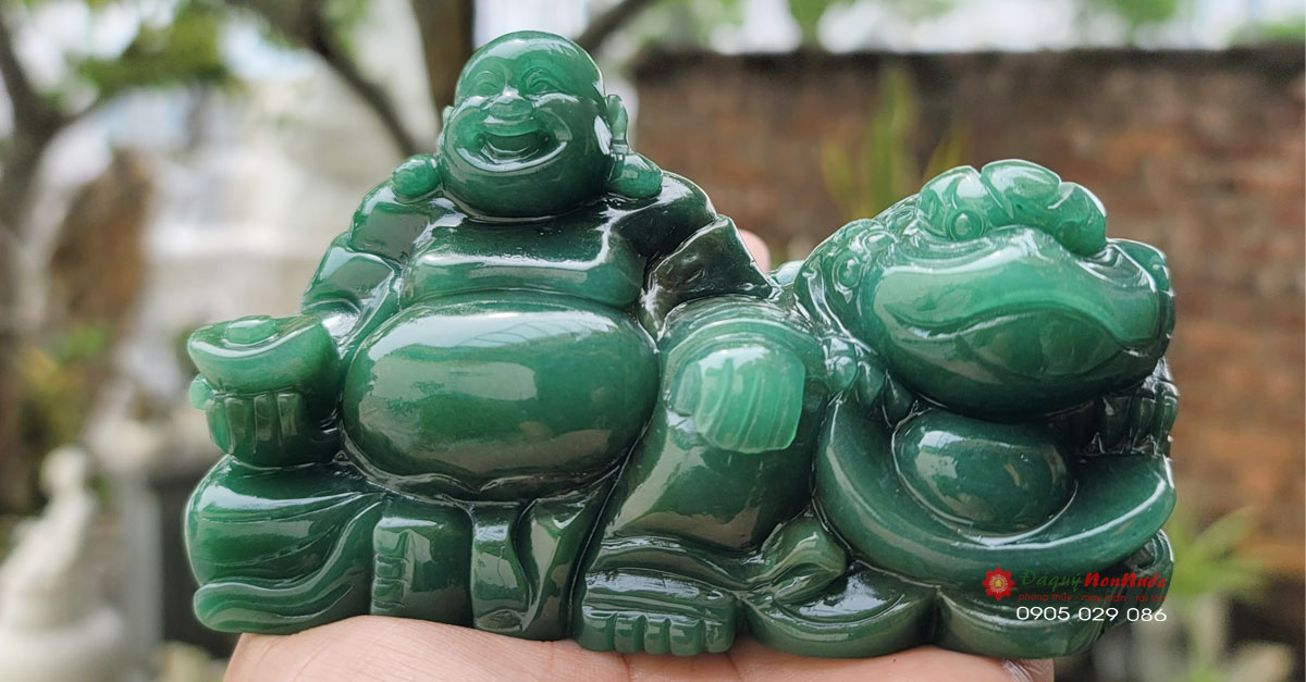 Tượng Di lặc đá thạch anh