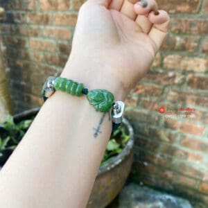 Vòng tay hồ lỹ ngũ phúc đá ngọc bích