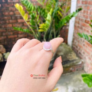 Nhẫn bạc đính đá thạch anh hồng