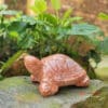 Tượng Rùa đá đỏ 8cm 8 tuong rau da do 3