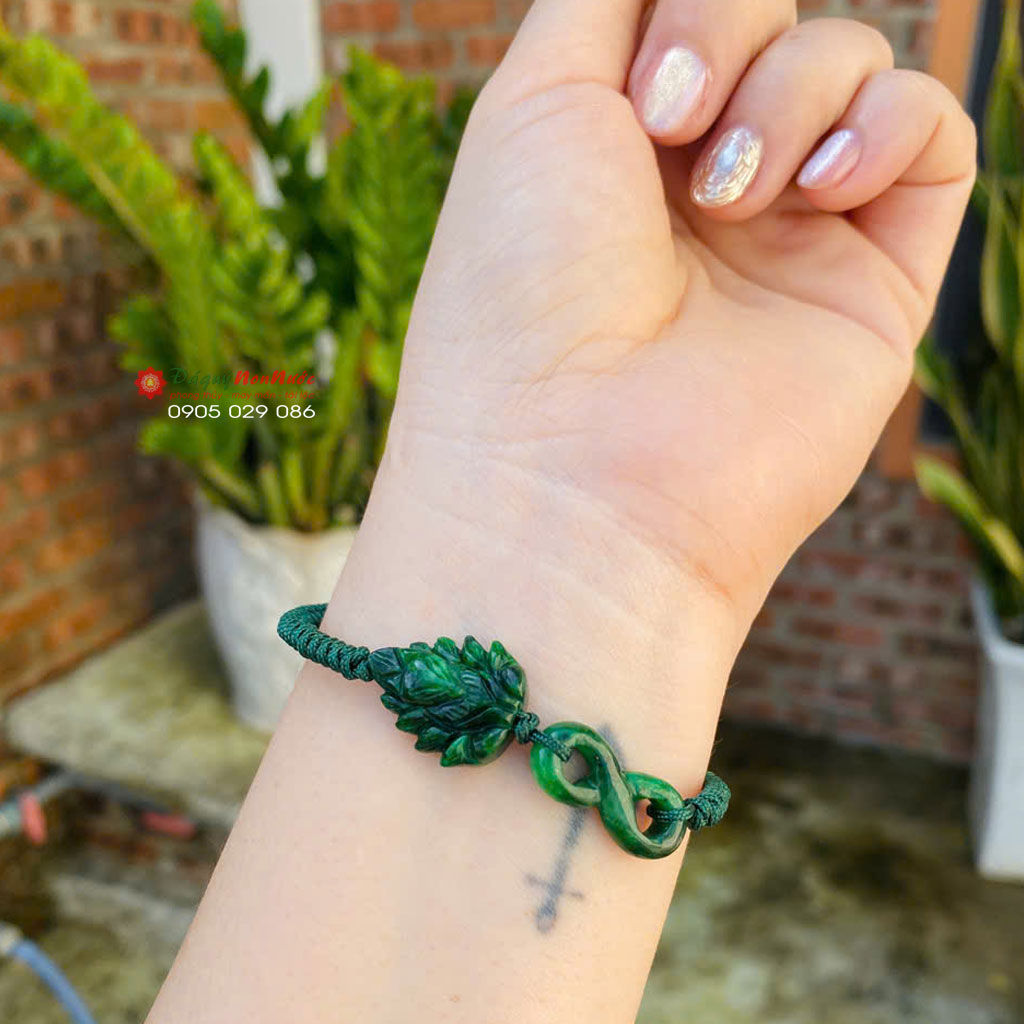 Vòng tình yêu vĩnh cữu đá ngọc sơn thuỷ