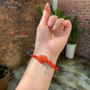 Vòng tay vĩnh cữu đá ngọc huyết