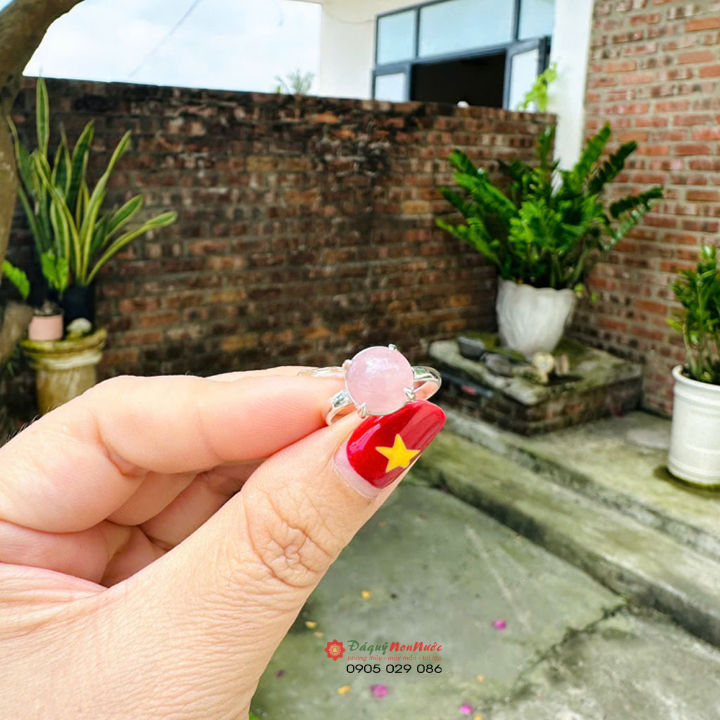 Nhẫn bạc thạch anh hồng 2 nhan 3