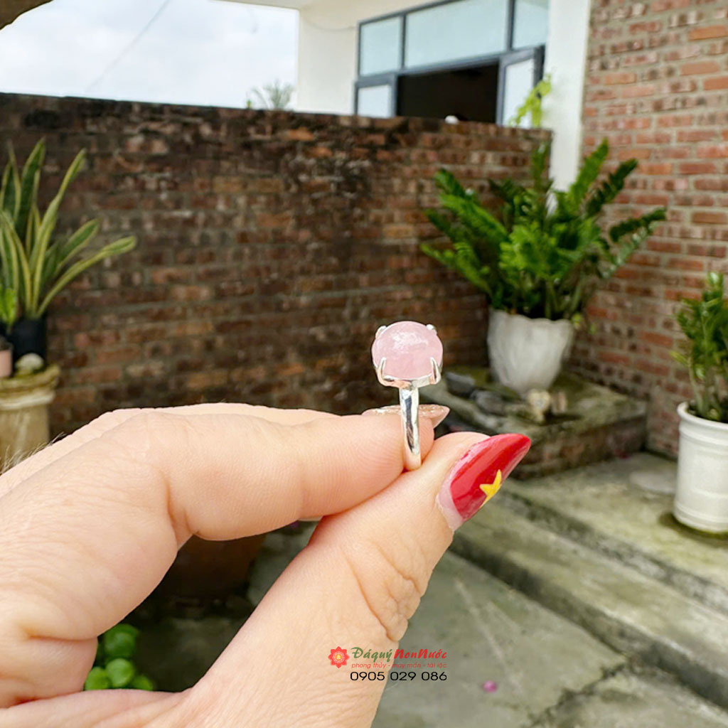 Nhẫn bạc thạch anh hồng 1 Nhẫn bạc thạch anh hồng