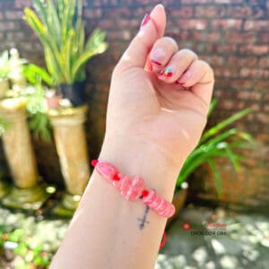 Vòng tay phong thủy đá Đào hoa