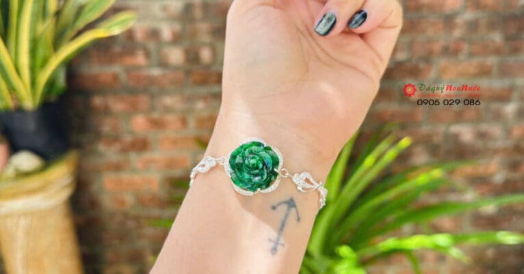 Đá Ngọc Sơn Thủy