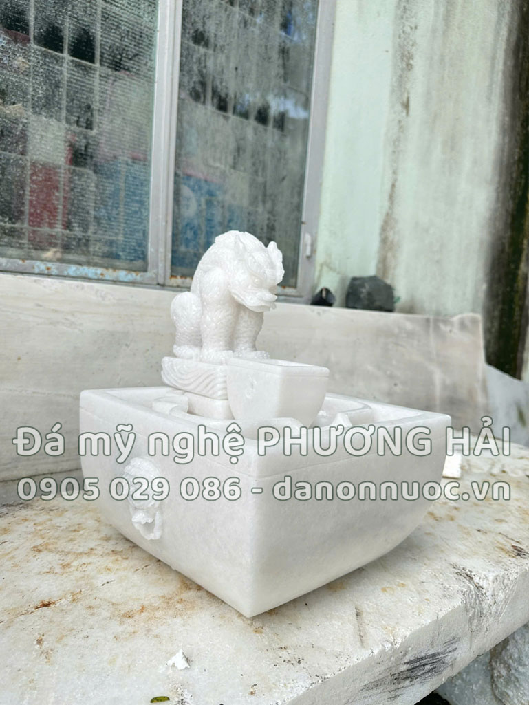 Tháp nước Nghê đá 1 Tháp nước Nghê đá