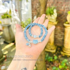 mèo thạch anh Aquamarine