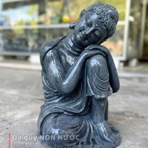 Tượng Phật an nhiên