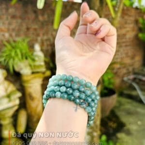 đá ngọc lam giác cạnh