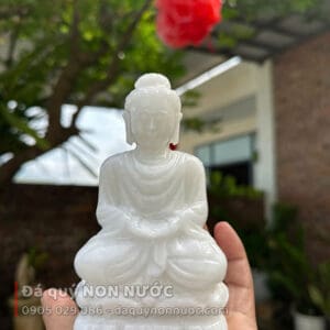 Tượng Phật thích ca mâu ni