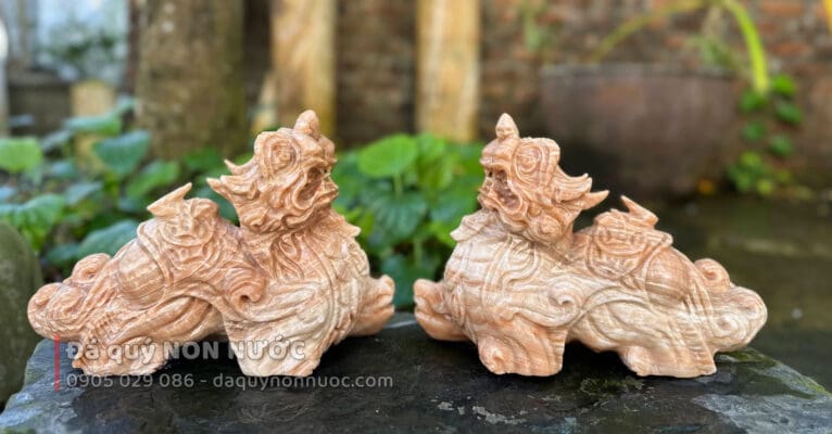 tỳ hưu đá quà tặng tân gia